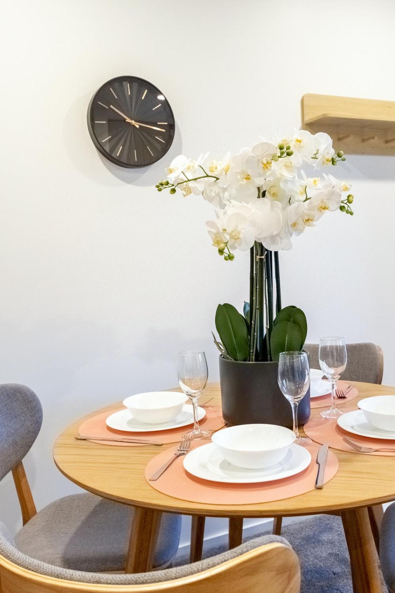 Urban Elegance - 2 Bed, 2 Bath In The Cbd Leilighet Christchurch Eksteriør bilde